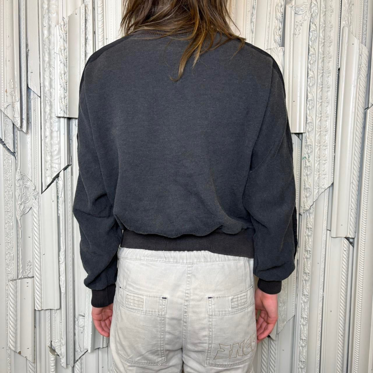 Avia 80s grey and black paneled crewneck