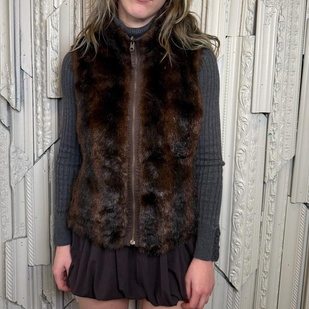 Y2K brown reversible zip up vest with pockets