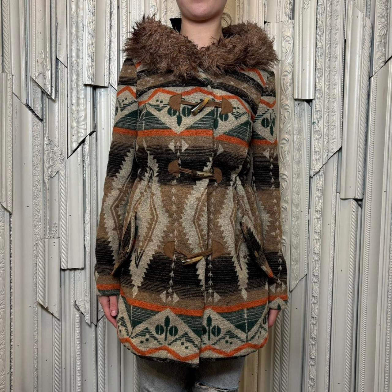 BB Dakota multicolor Aztec print coat