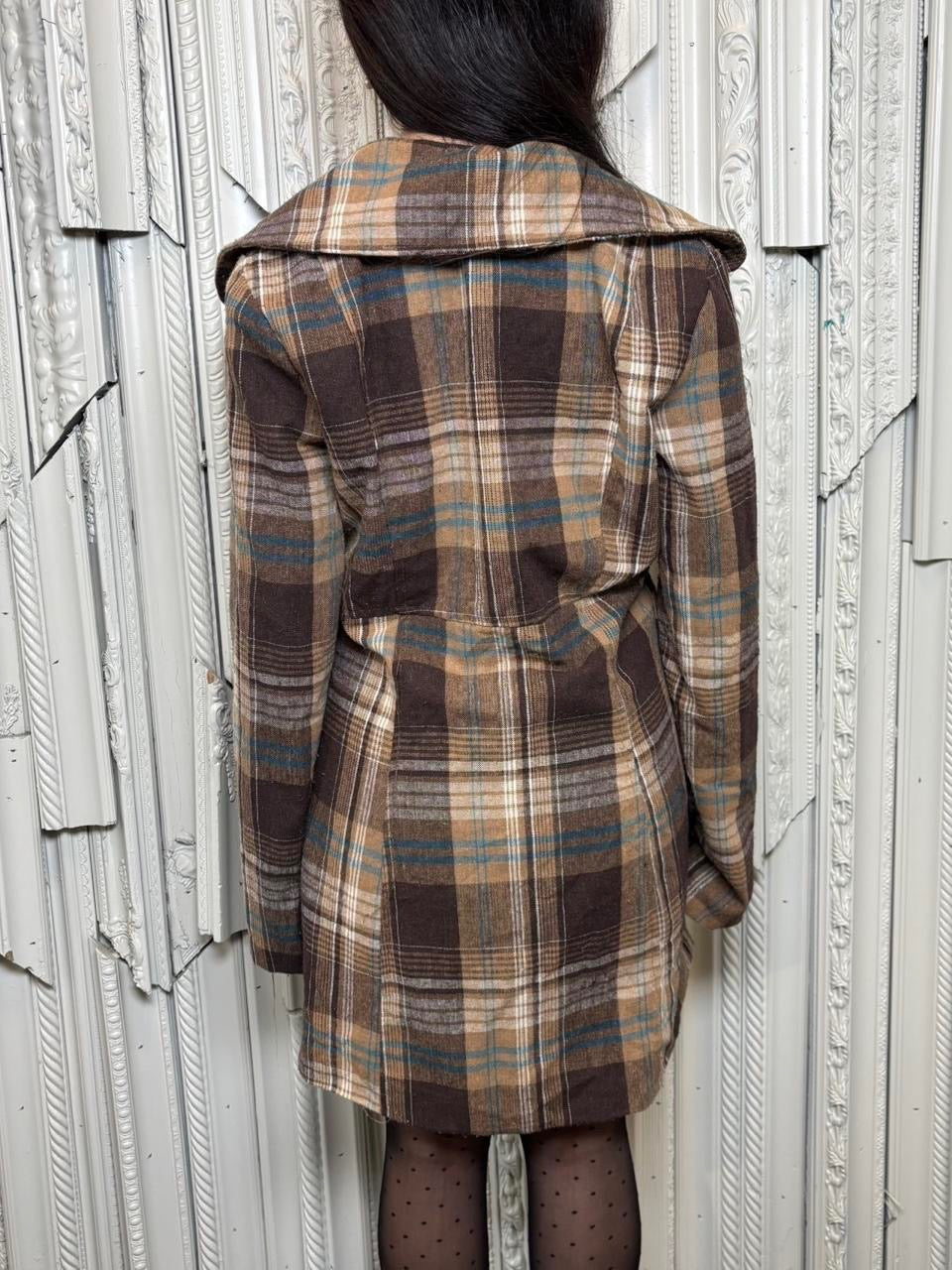 Wet Seal brown and blue plaid light weight button down coat