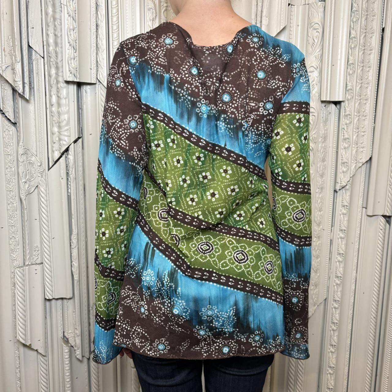 Muarices blue and green floral print v neck bell sleeve top