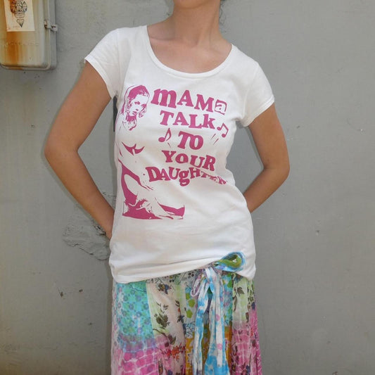 Hysteric Glamour white and pink graphic fitted tee “Mama talk to your daughter”