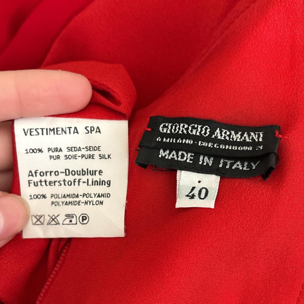 Giorgio Armani Vestimenta Spa 100% silk 90s red double corseted gown