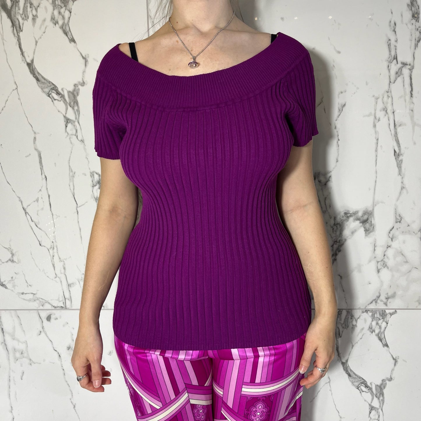 It’s Our Time purple boat neck ribbed knit short sleeve sweater