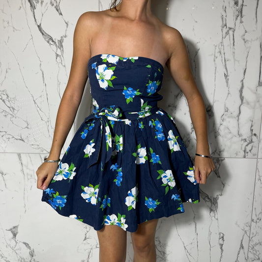 Hollister navy and blue floral design dress with a sweetheart neckline