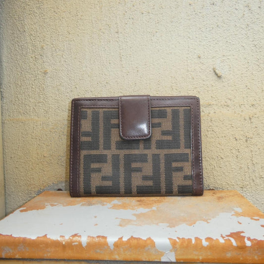 Vintage Fendi classic brown zucca print wallet