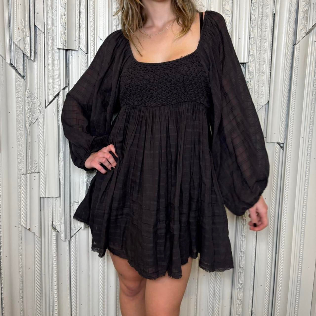 Free People deadstock black babydoll mini dress with puff