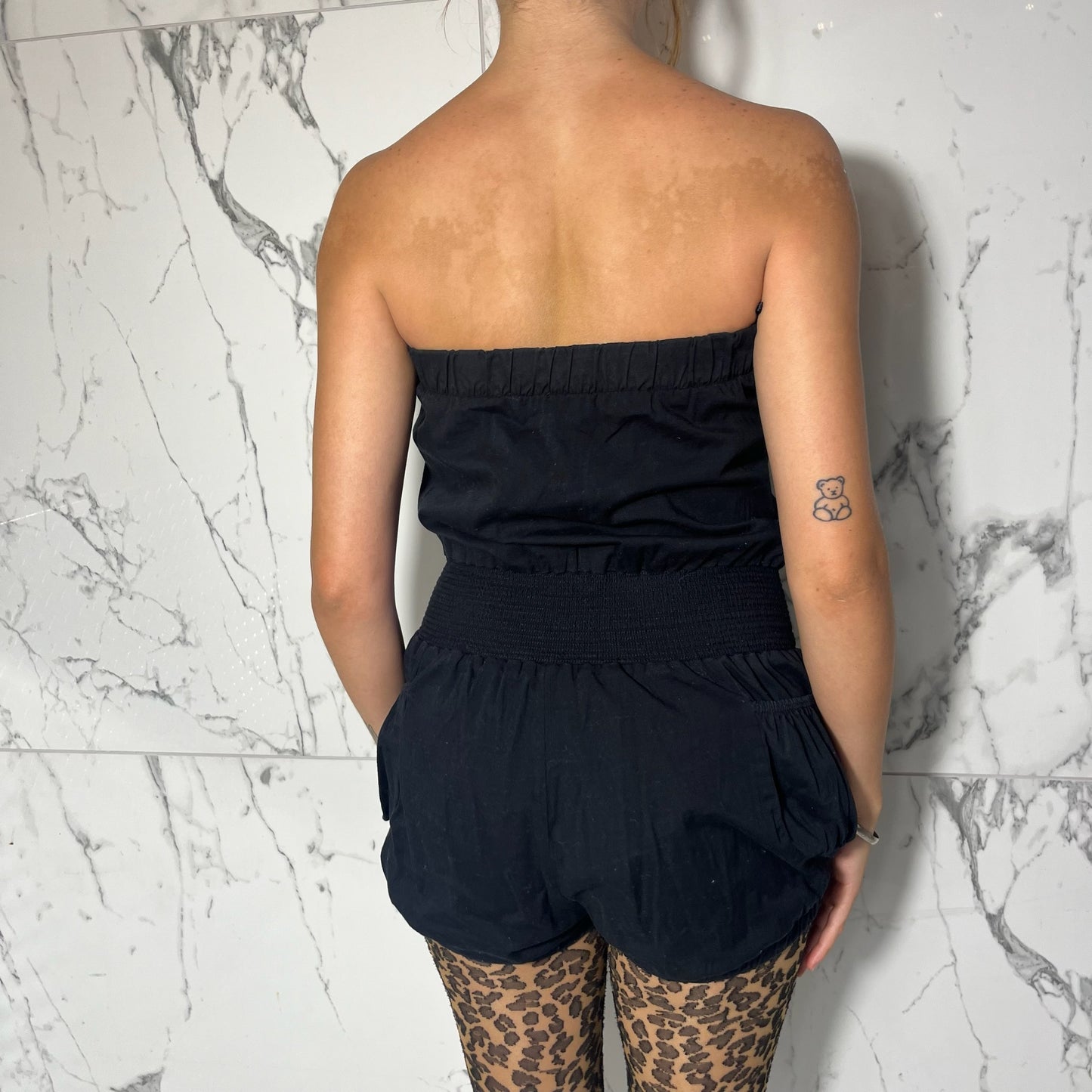 Papaya black strapless romper with elastic band on bust