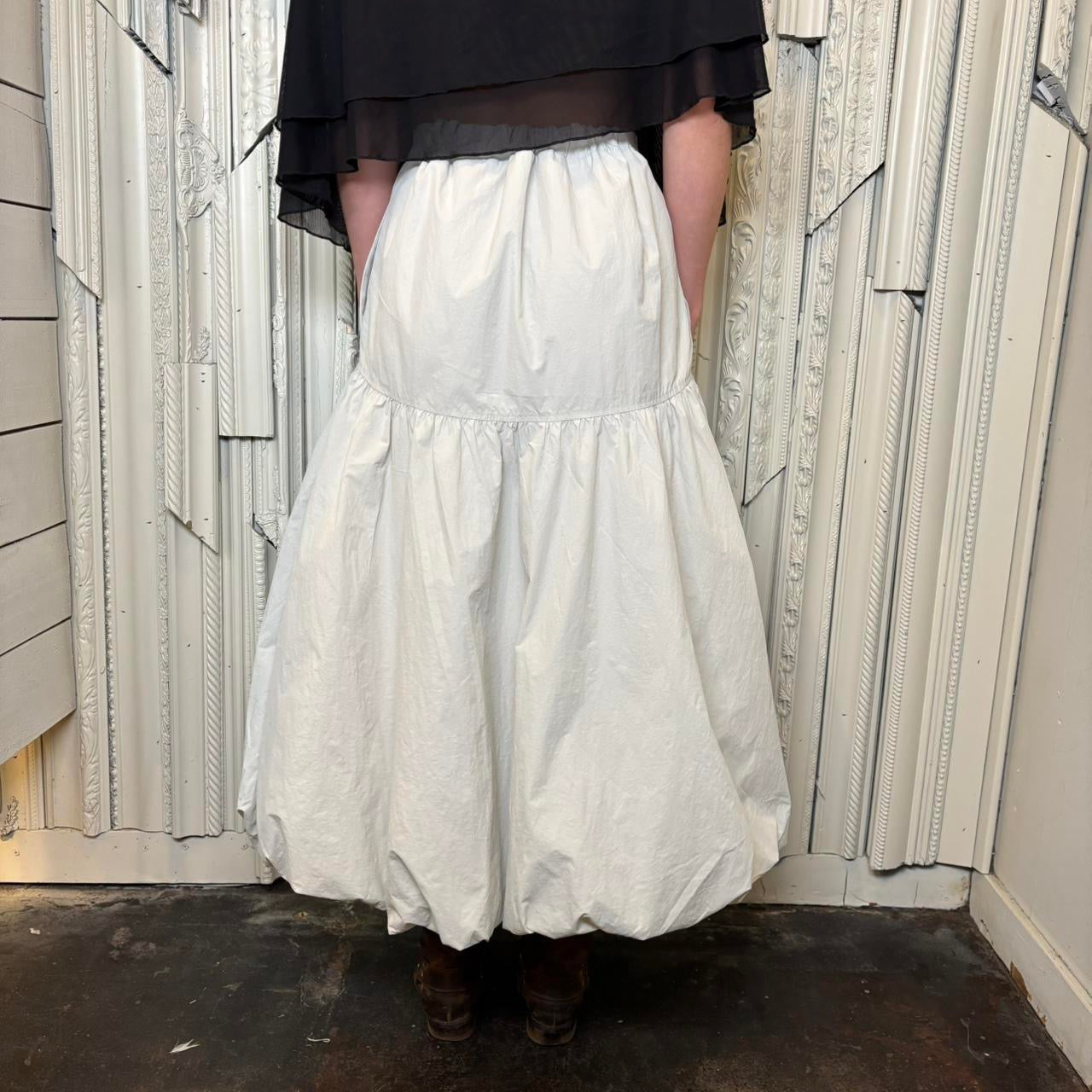 Lugnoncure 100% nylon white drop waist maxi skirt