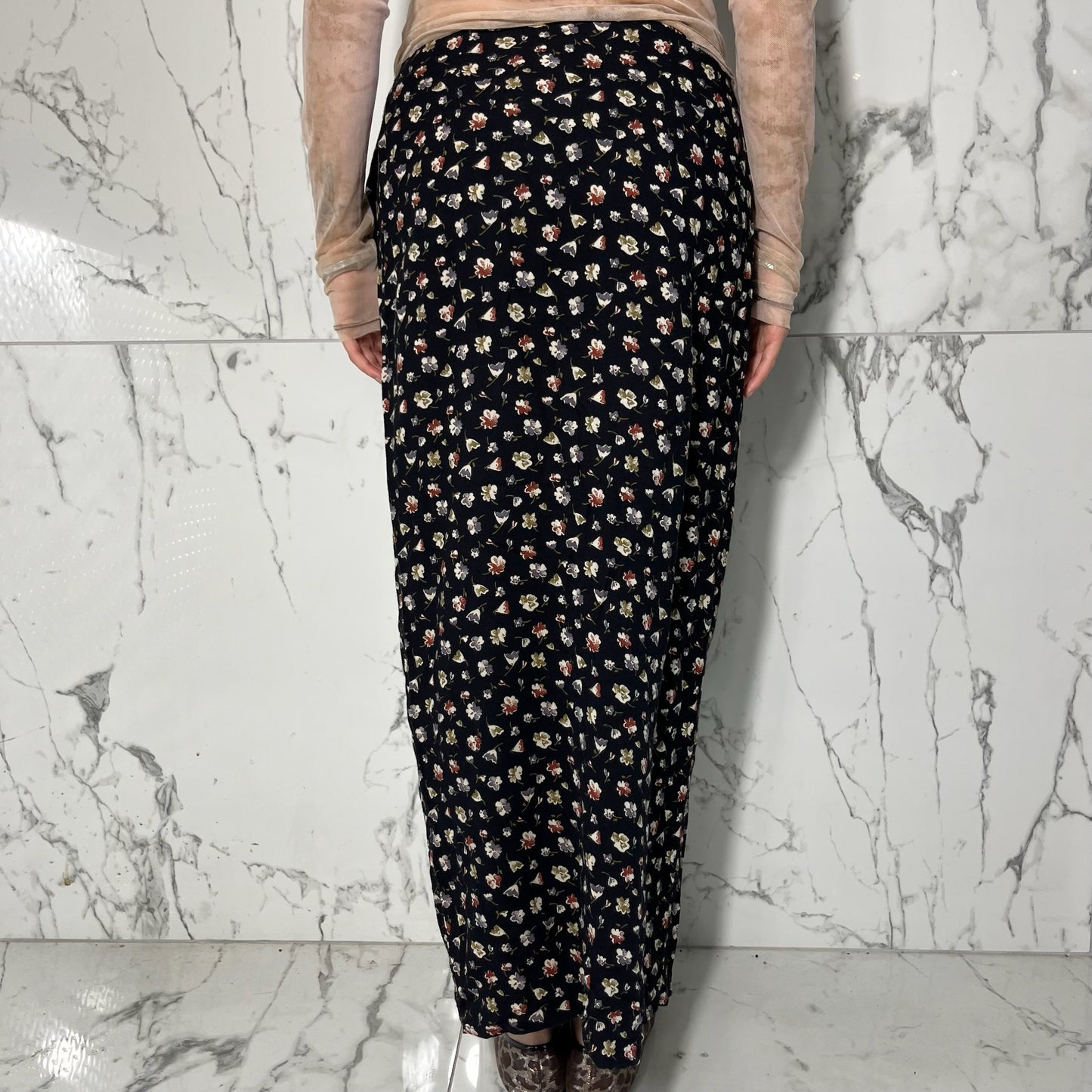 Paul Harris Design Black floral split leg maxi skirt